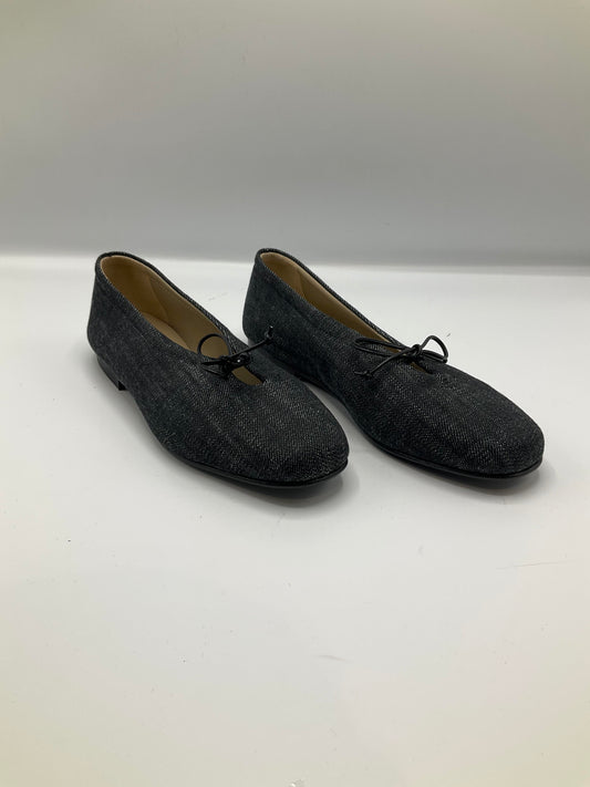 SOLE-AW26