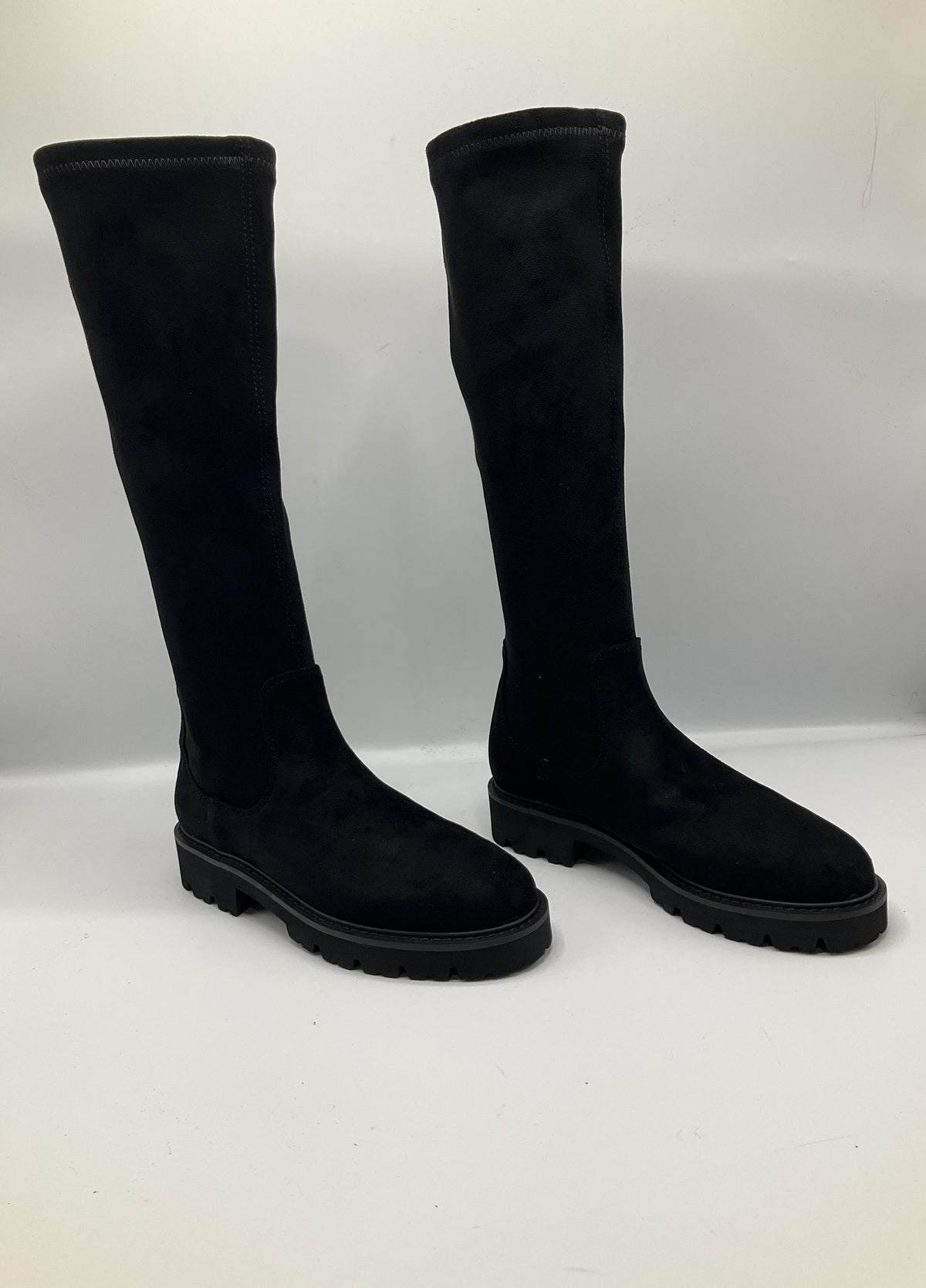 TRENTON-AW26