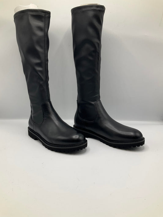 TRISHA-AW26